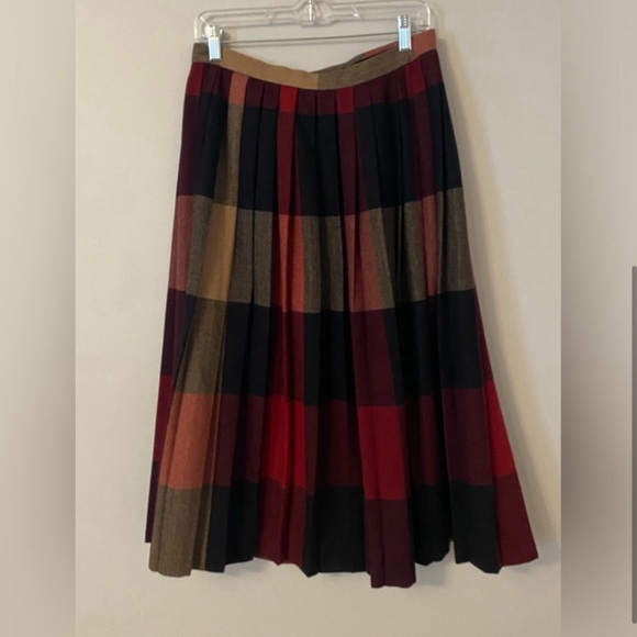 Pendleton Red and Tan Skirt - Picture 1 of 4